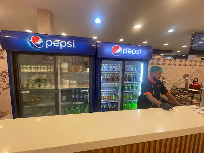 مطعم حبكة وحكاكة