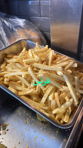 بجوار مطعم هرفى، 42391 طريق الهجرة الفرعي، جانب مطعم هرفى، المدينة المنورة