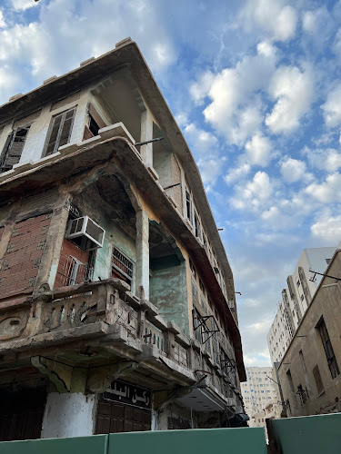 الملك عبدالعزيز، البلد، جدة 22233،