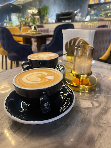 فاينلي | Finally cafe - المدينة المنورة