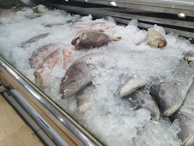 مطعم منطقة السمك للمأكولات البحرية - جدة