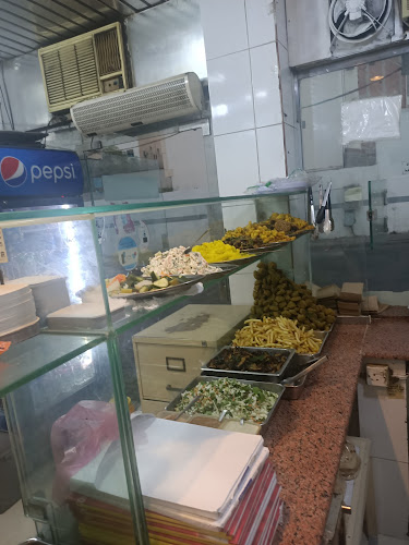 فلافل القاهرة للأكلات الشعبية - الضيافة