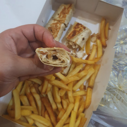 Comentarii opinii despre شاورما و وفلافل مُهلهل