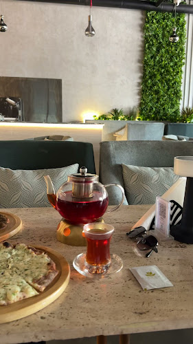 طريق أنس ابن مالك، مع، أبي بكر الصديق تقاطع طريق أبي بكر الصديق، الرياض 13322