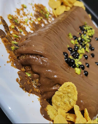 9QHV+WC2 ممشى، شارع أم المؤمنين زينب الهلالية، الشوقية، مكة 24351