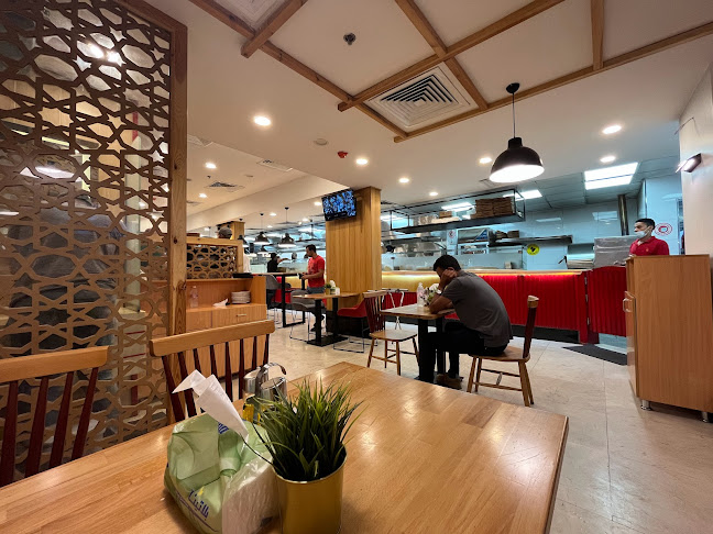 مطعم طشه مصريه