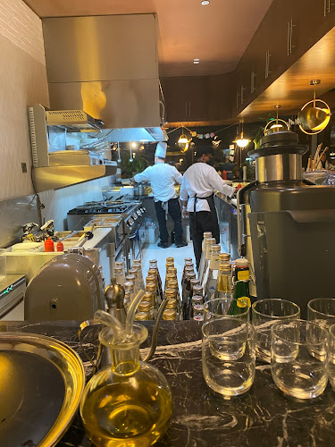 مطعم بلرم - الضيافة