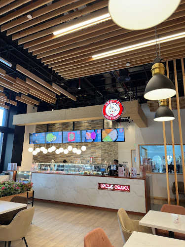 أنكل أوساكا - الضيافة