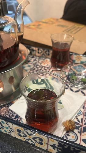 أوراق الشاي المغربي