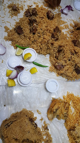 مطعم مضغوط الحاشي - الضيافة