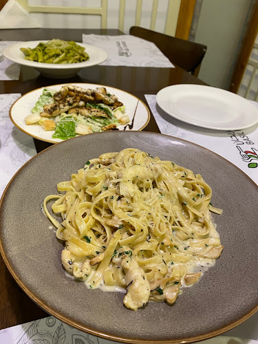 Comentarii opinii despre مطعم نكهة الريحان الإيطالي