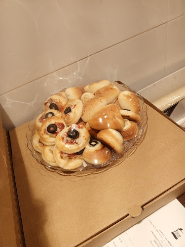 Pizza & Manakish | بيتزا و مناقيش - جدة