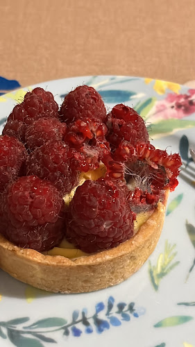 الكيك الذهبي - الضيافة