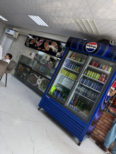 AL RAWAQ PAKISTANI RESTAURANT - الضيافة