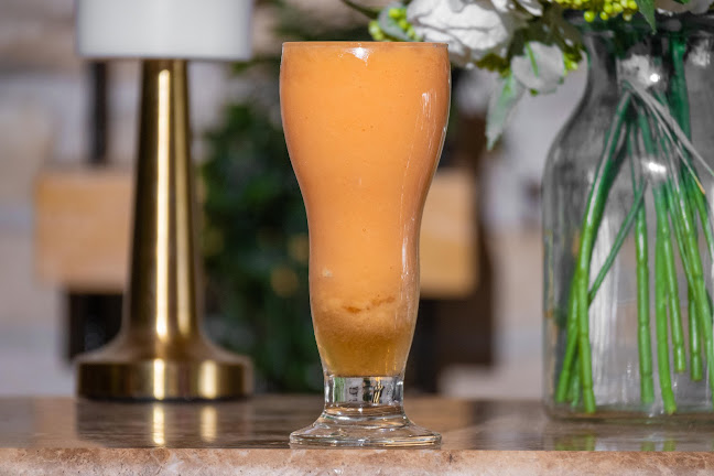 مقهى ما بعد العاشرة - الضيافة