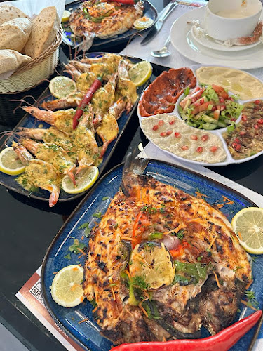 مطعم شواطئ - الضيافة