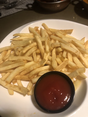 Opinii despre مطعم كاري ليف للأكلات الهندية în المدينة المنورة - الضيافة