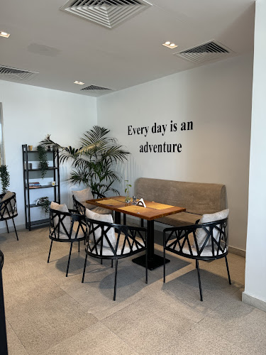 لا ڤي دور - الضيافة