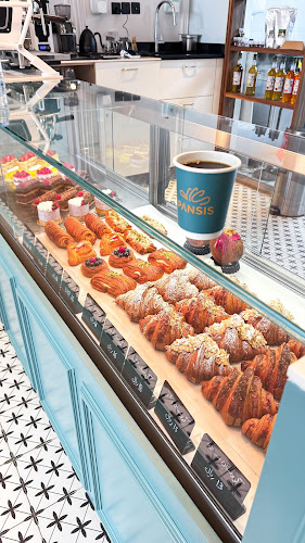 PANSIS بانسيس - الضيافة