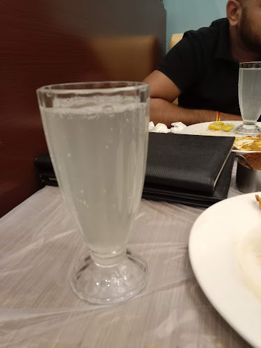 Opinii despre أنجابار تشيتيناد الهندي în الرياض - الضيافة