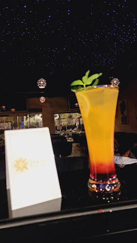 lZAR LOUNGE - الضيافة