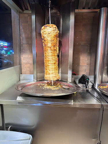 Opinii despre شاورما أصيل în الخبر - الضيافة