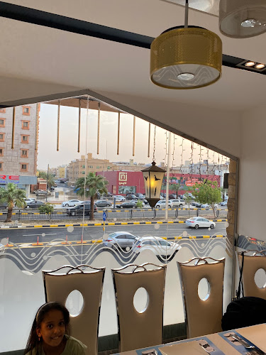 مطعم بيت الروبيان