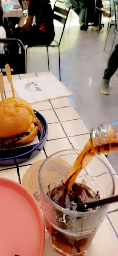 ايت اب - الضيافة