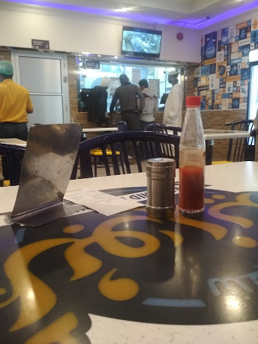 Opinii despre مطعم شعبيات أبو زيد în الرياض - الضيافة