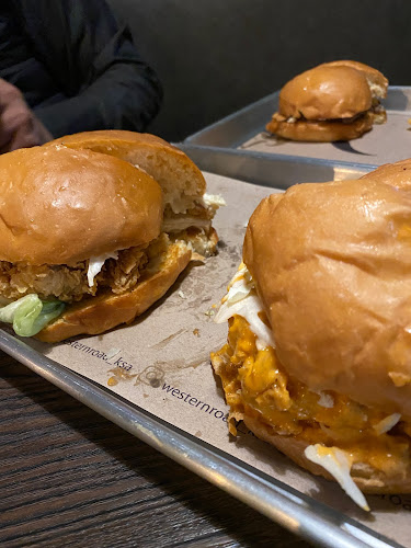 ويسترن روود