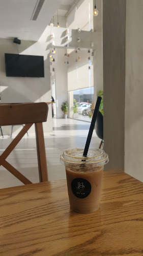 Comentarii opinii despre Ekleel cafe - إكليل كافيه