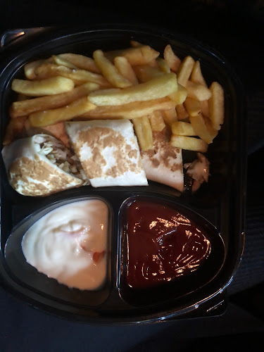 Comentarii opinii despre شاورما بوتيك