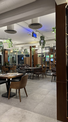 Comentarii opinii despre تارجيت مطعم و كافيه