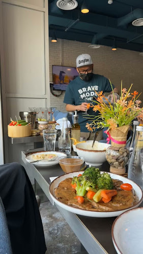 كوفي يارد - الضيافة