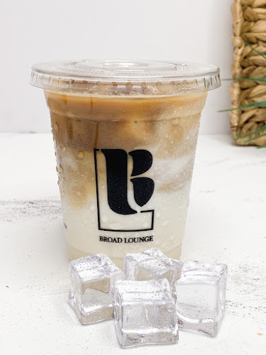 Comentarii opinii despre برود لاونج broad Lounge