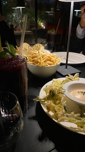 طريق الأمير محمد بن عبدالعزيز، السليمانية، الرياض 12243