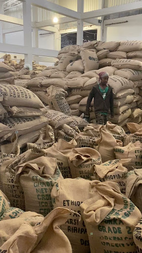 Opinii despre محمصة فن التحميص للقهوة المختصة în الرياض - الضيافة