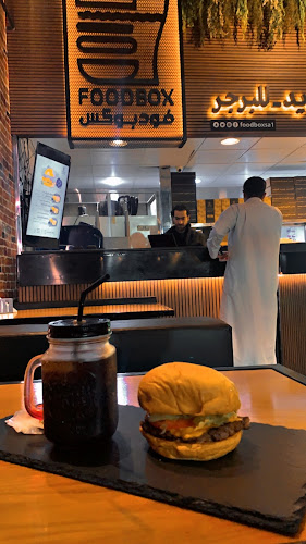 Opinii despre برجر فود بوكس ٢ în تبوك - الضيافة