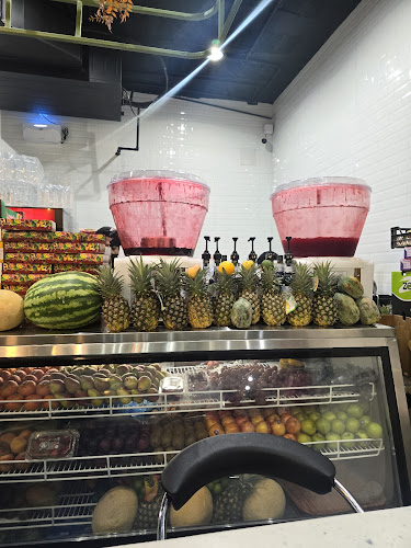 Opinii despre مطعم زيتونة (zaytoona restaurant) în الخرج - الضيافة