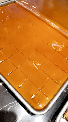 حلويات لاروشيه/فرع البيعة La Roche Sweets - الضيافة