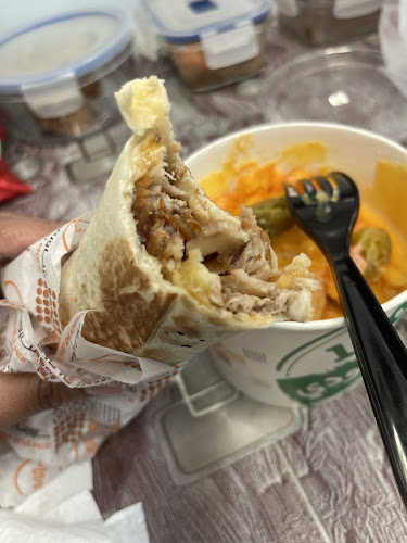 Comentarii opinii despre شاورما آند مور