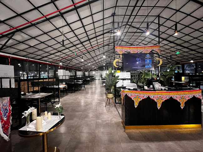 Opinii despre مطعم ومقهي قوزيل سراي în ينبع - الضيافة