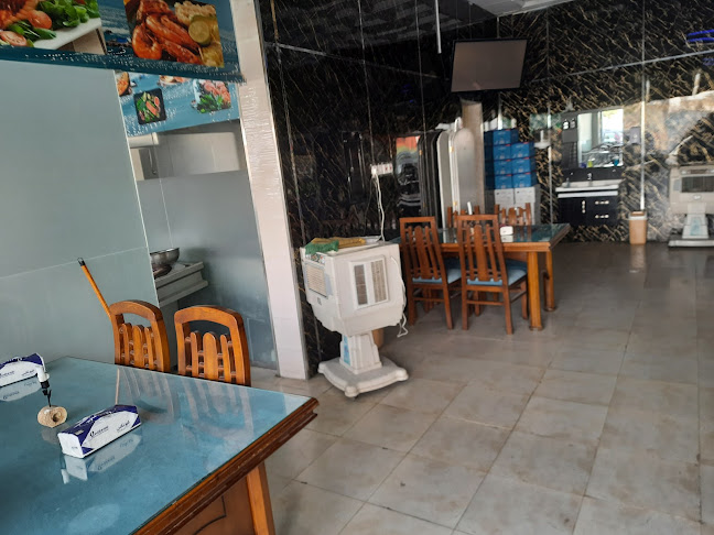 مطعم ركن البحر للمأكولات البحرية - الرياض