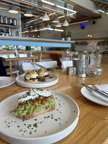 Abdul Maqsud Khojah, AR Rawdah, skywalk, جدة 23435