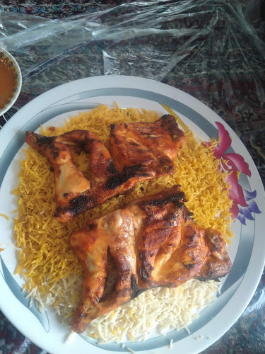 مطعم قلعة المدينة البخاري