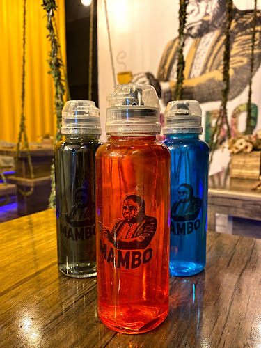 مامبو كوفي - الضيافة