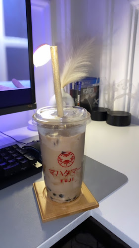 فوجي بوبا تي و سوشي