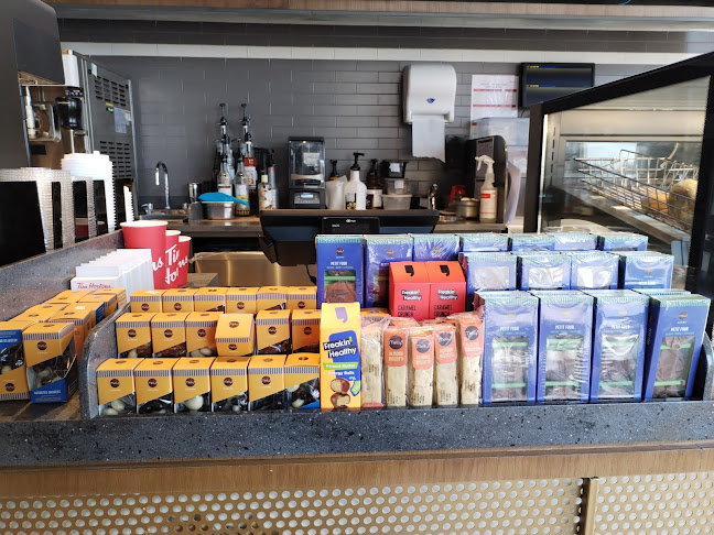 Comentarii opinii despre تيم هورتينز . فرع القطيف( الشاطئ)