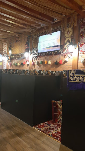 Opinii despre مطعم جمبري فرحات باشا în جدة - الضيافة