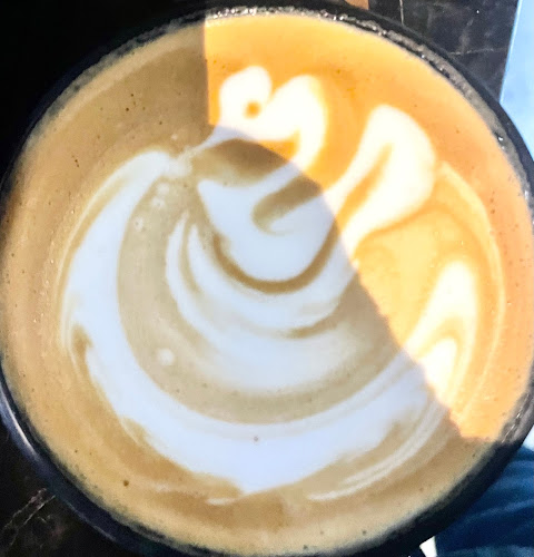 Comentarii opinii despre عشق لاونج